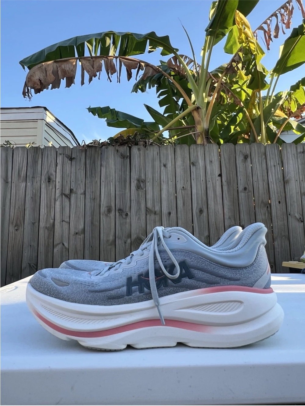 Women’s HOKA Bondi 9 Gray and Pink Running Shoes size 11